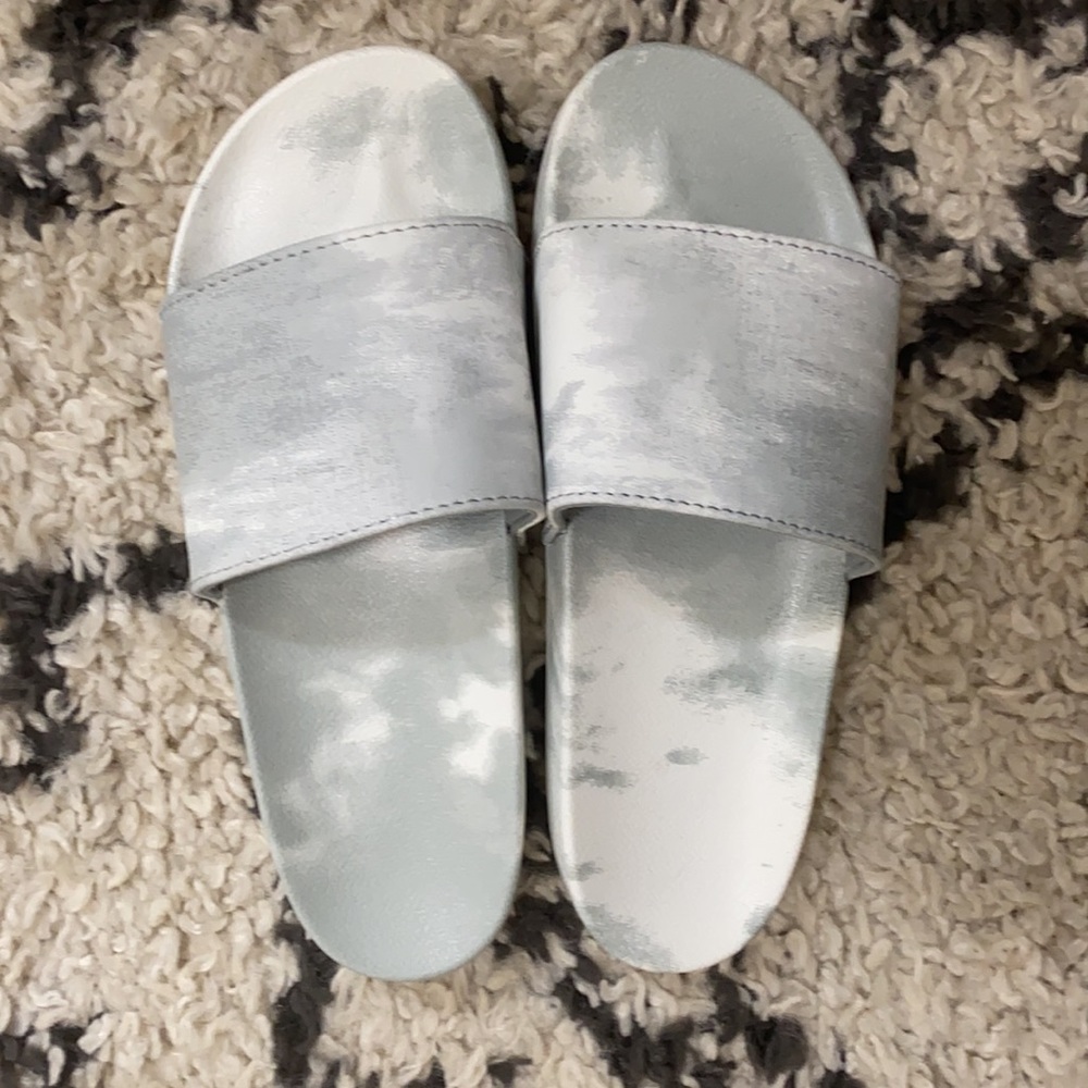 Aerie slides
